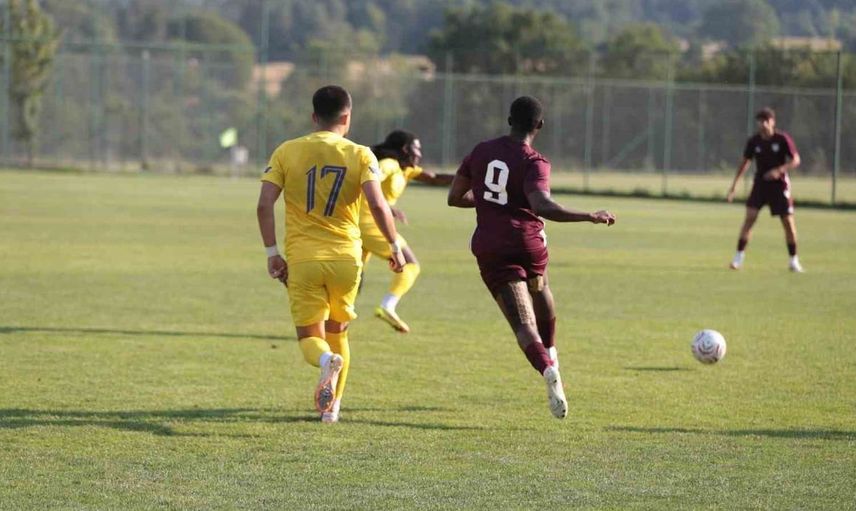 Eyüpspor ve Bandırmaspor hazırlık maçında berabere kaldı