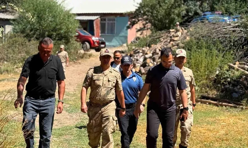 Refahiye kaymakamı halkın nabzını tutuyor: Köy ziyaretleriyle ihtiyaçlar dinleniyor