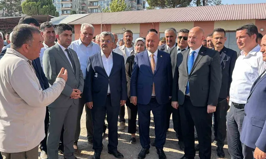 Adıyaman'da orman yangınlarına karşı yeni önlem: 36 tanker köy muhtarlarına teslim edildi