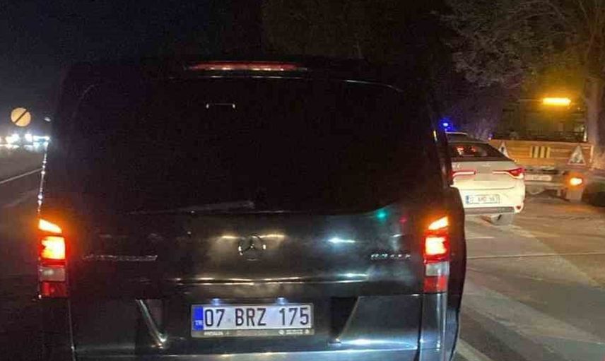 Motosiklet kazasında sera işçisi hayatını kaybetti, bir kişi ağır yaralı