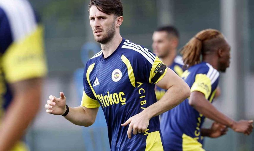 Fenerbahçe, Sturm Graz maçı öncesi hazırlıklarını yoğun şekilde sürdürüyor