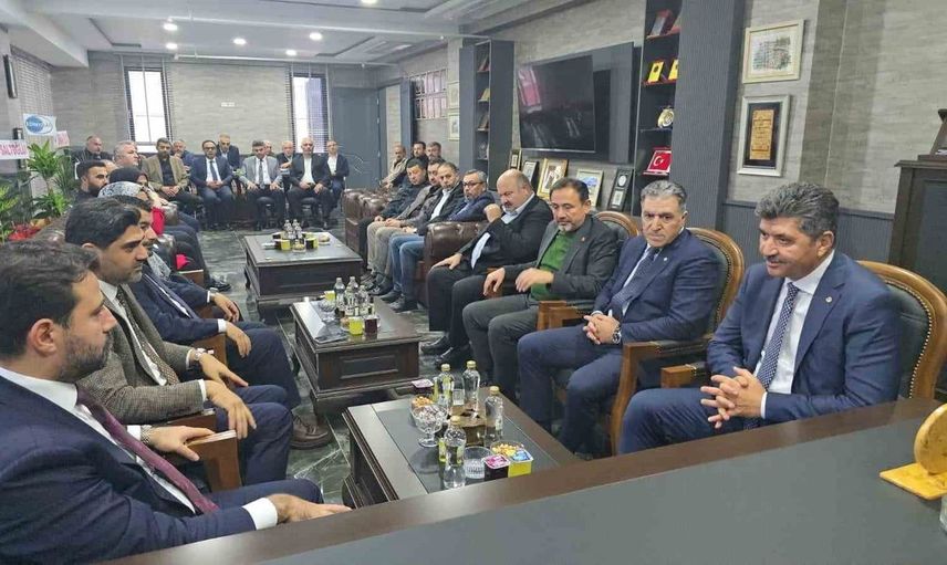 Karabük TSO'ya hayırlı olsun ziyareti: AK Parti heyeti destek mesajları verdi