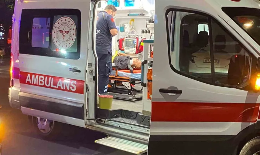 Kayseri'de trafik kazası: otomobil SUV araca çarptı, 2 kişi yaralandı