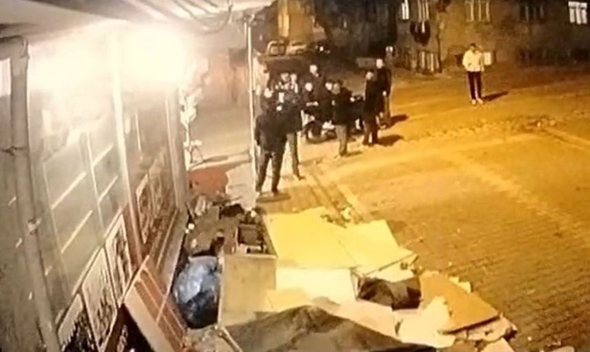 Esenyurt'ta engelli gence silahlı saldırı: Aile isyan ediyor
