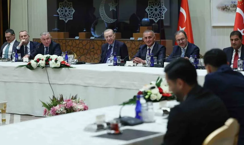 Cumhurbaşkanı erdoğan, trendyol süper lig takımlarını kabul etti