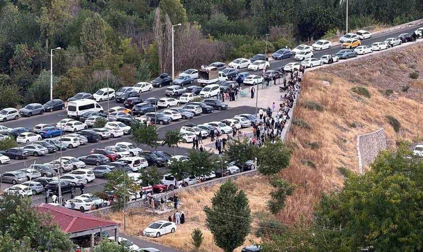 Diyarbakır'da gökyüzünde SOLOTÜRK rüzgarı: Tarihi anlar yaşandı