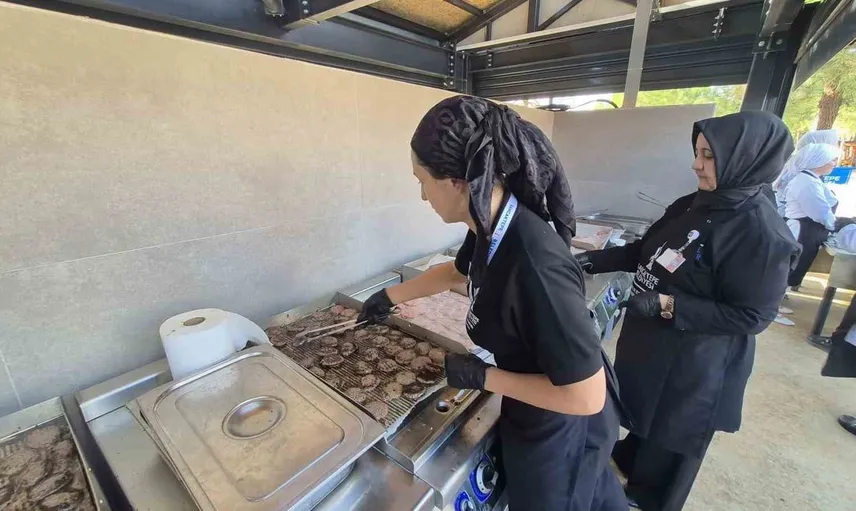 Sancaktepe'de halka açılan yeni park, sosyal yaşam alanlarını güçlendiriyor