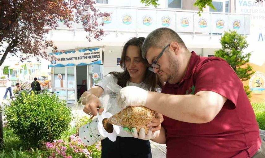 Atakum Belediyesi yaşam parkında özel bireylere destek artıyor