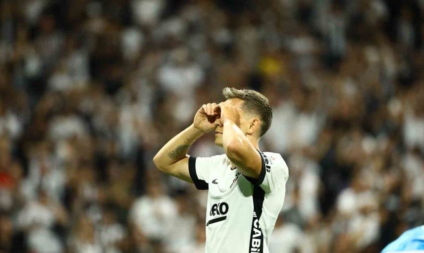 Leandro Trossard’ın Beşiktaş’taki ilk gol sevinci: Erzurumspor karşısında ağları sarstı