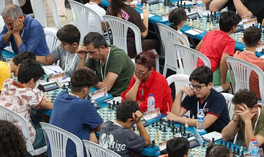 Gaziantep'te uluslararası satranç turnuvası heyecanı başladı