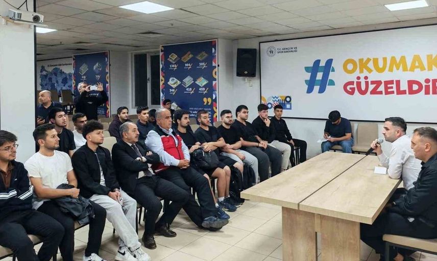 Adıyaman'da vatan ve kahramanlık buluşmaları: gençlerle gaziler bir araya geldi