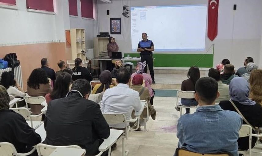 Bilecik’te ailelere yönelik güvenlik eğitimi programı düzenlendi