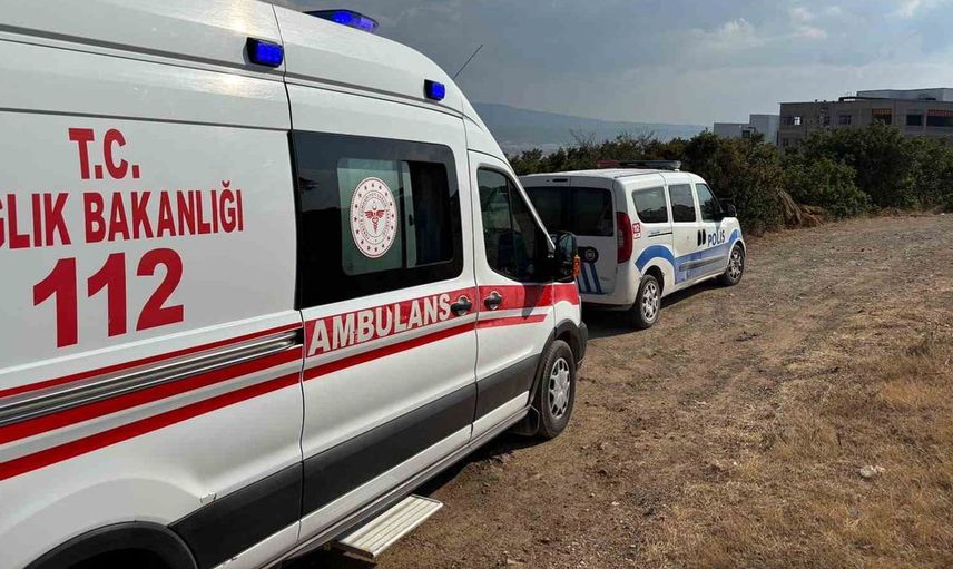 Kütahya’da otomobilinin yanında ölü bulunan yaşlı adam üzerindeki sır perdesi aralanıyor