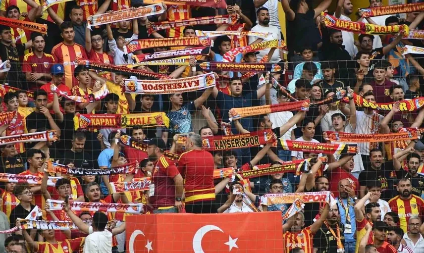 Kayserispor, Sivasspor'u 2-0 mağlup ederek hat-trick yaptı