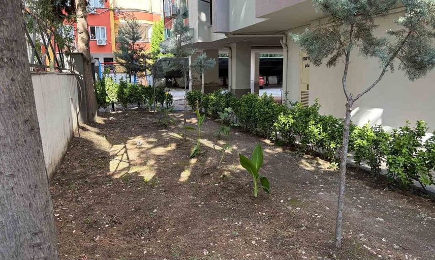 Osmaniye'de pencereden düşen 4 yaşındaki çocuk hastaneye kaldırıldı