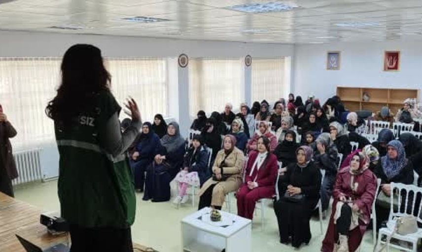 Muş'ta kadınlara yönelik bağımlılık eğitimi: Çocukların korunması hedefleniyor