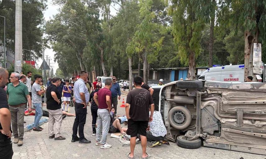 Osmaniye'de trafik kazası: 5 kişi yaralandı