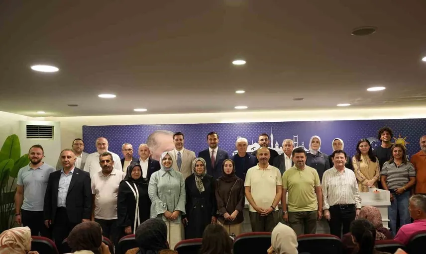 Üsküdar Belediyesi'nde önemli değişiklik: 4 CHP'li üye AK Parti'ye katıldı