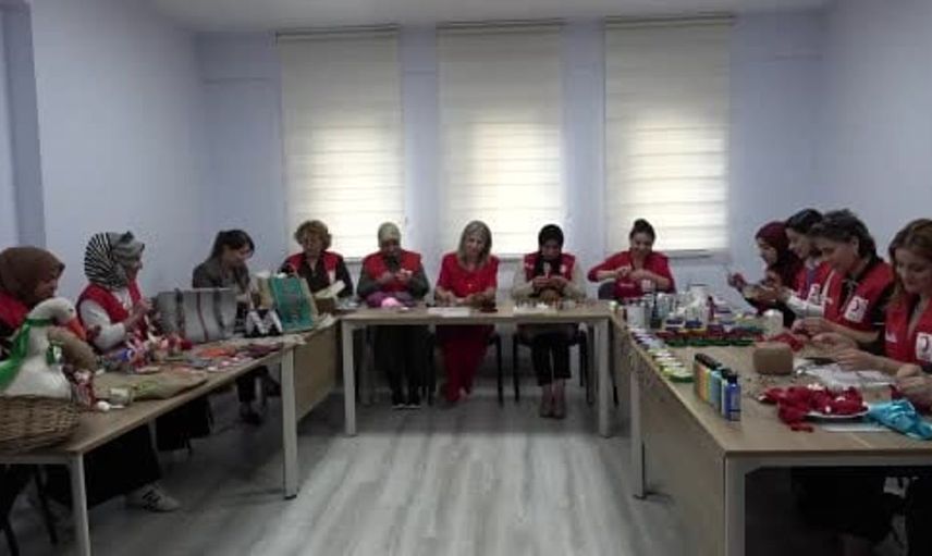 Kars'ta kadınların emin ellerinden sıcak yemekler çıkıyor