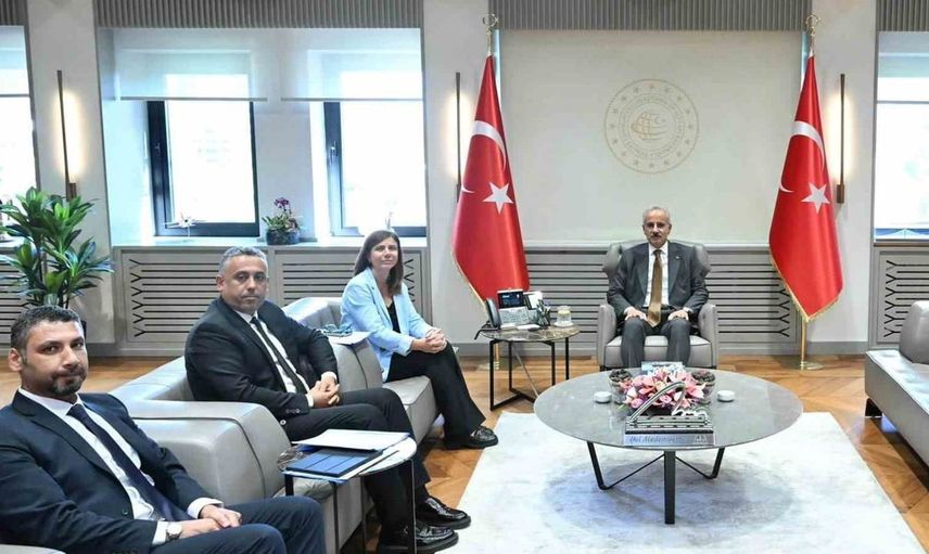 Diyarbakır'da tramvay projesi için önemli görüşme: Başkan Bucak ve Bakan Uraloğlu bir araya geldi