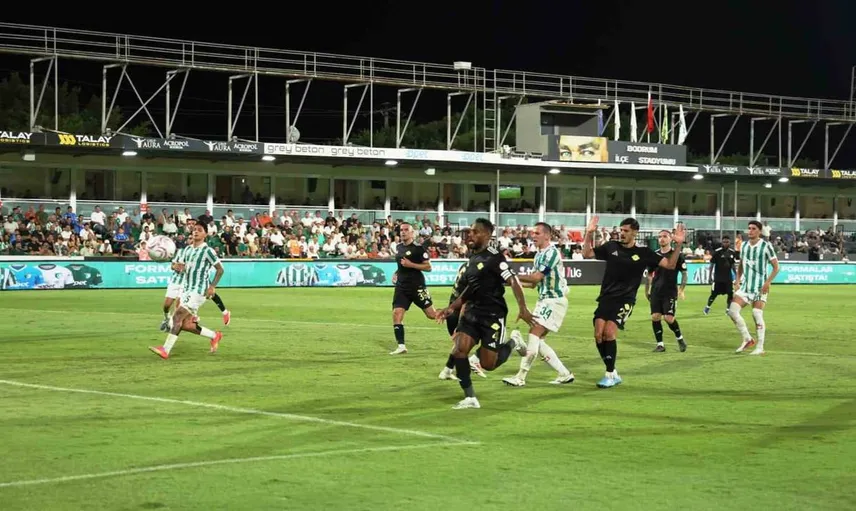 Bodrum FK ve Esenler Erokspor 0-0 berabere kaldı