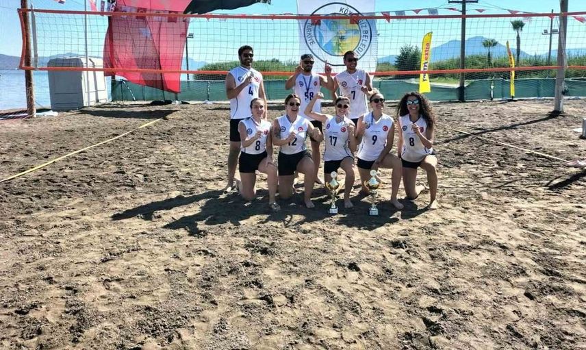 Köyceğiz'de plaj voleybolu heyecanı sona erdi