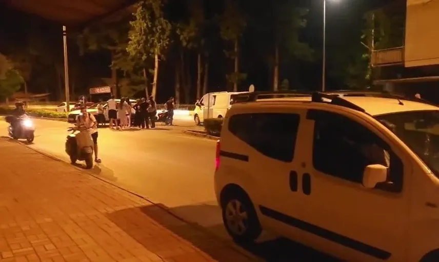 Manavgat'ta motosiklet kazasında sürücü yaralandı