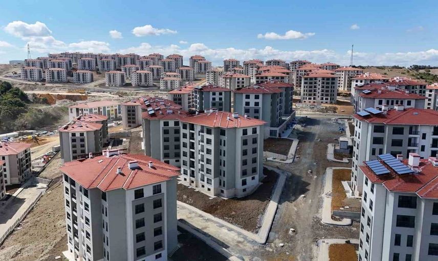 İstanbul'da sosyal konut projeleri hız kazandı: Arnavutköy'de 90 daire için başvurular başladı