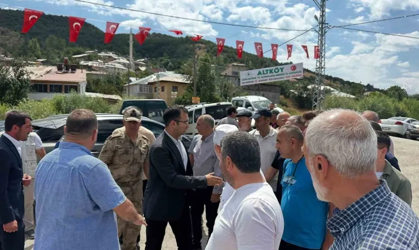 Refahiye kaymakamı, köy ziyaretlerini sürdürerek vatandaşlarla buluştu