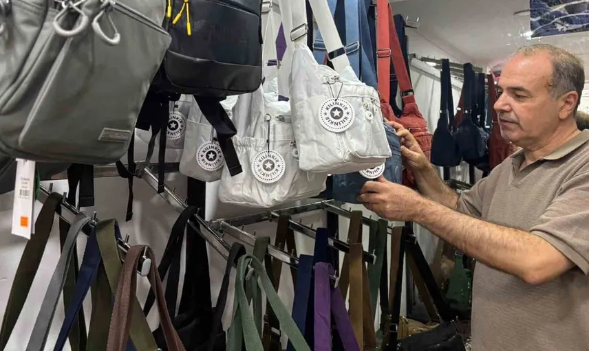 Yeni eğitim yılı öncesinde çanta piyasında dikkat çeken trendler