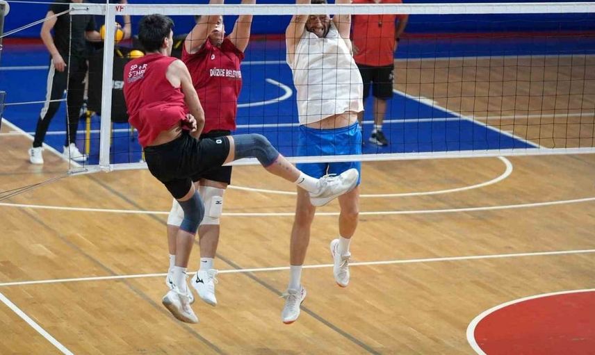 Düzce voleybol takımı yeni sezon hazırlıklarına hızla devam ediyor