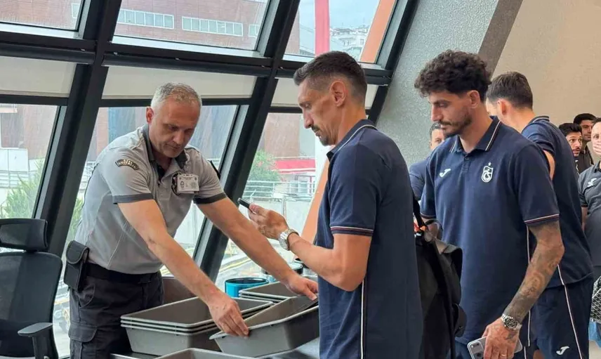 Trabzonspor'un Kasımpaşa maçı kadrosunda dikkat çeken isim: Muhammed Salah