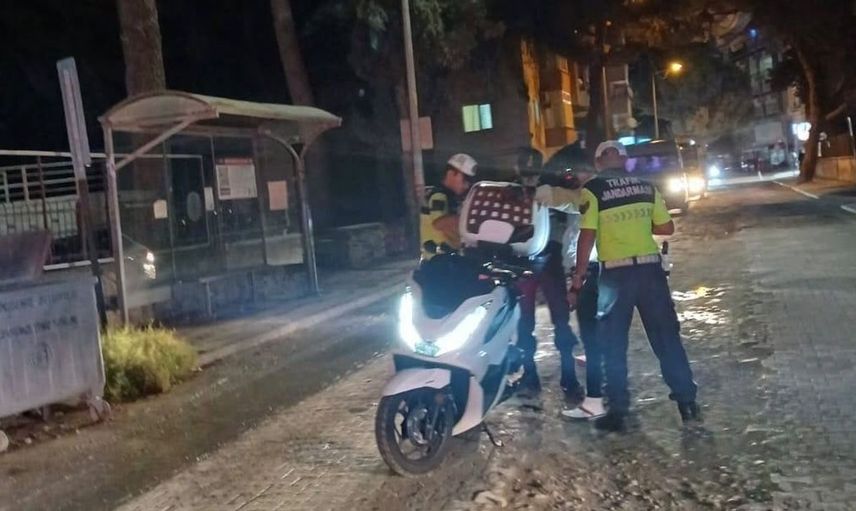 Manisa'da jandarma denetimlerinde huzur ve güven arttırıldı