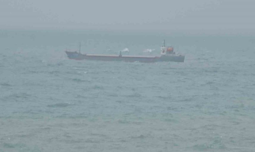 Zonguldak’ta sağanak yağış ve fırtına sonrası liman alarm verdi