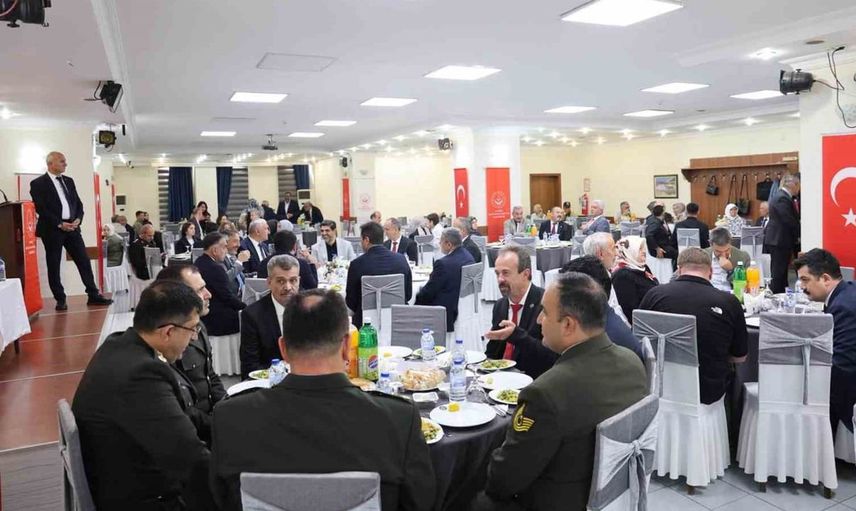 Karabük'te gaziler ve şehit aileleri onuruna anlamlı yemek programı