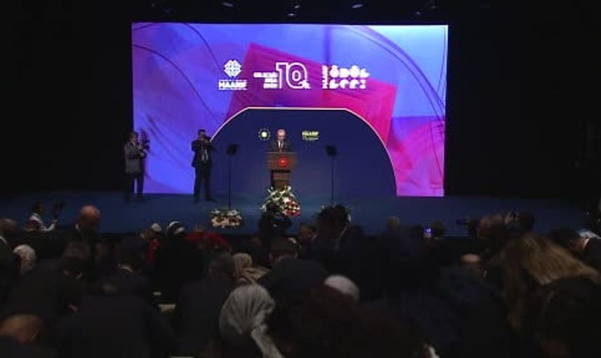 Cumhurbaşkanı Erdoğan, Türkiye Maarif Vakfı'nın 10 yıllık gelişimini anlattı