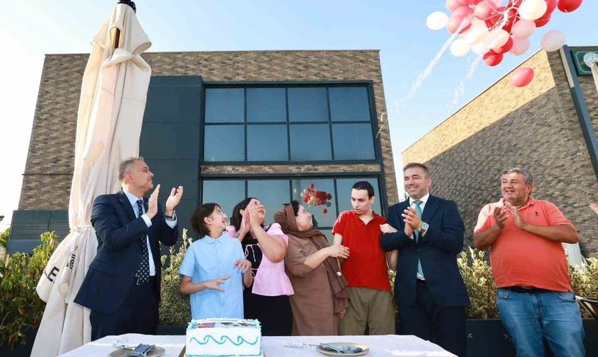 Lösemiyi iki kez yenen Berat'ın hayali, doğum gününde gerçek oldu