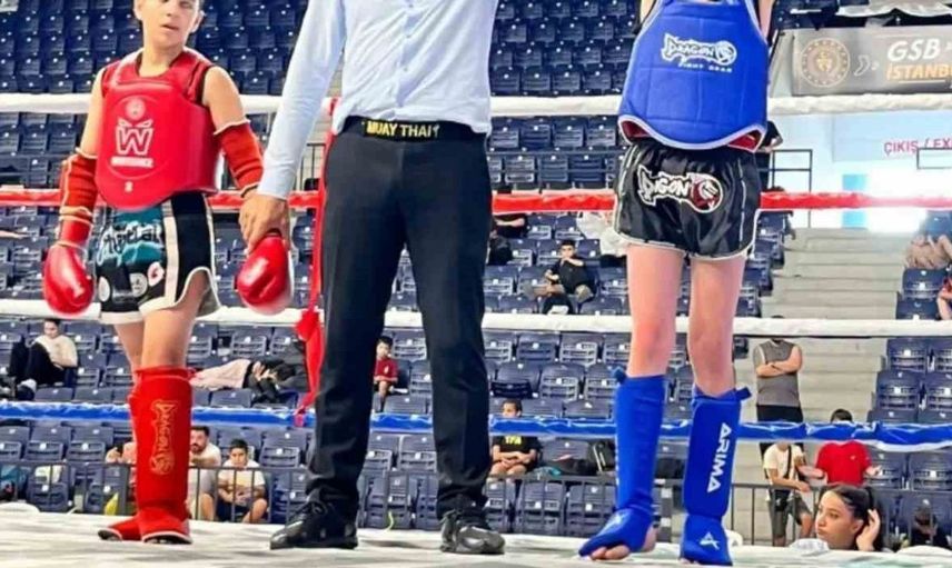 Sivas’ın genç muaythai yetenekleri, şampiyonada 4 madalya kazandı
