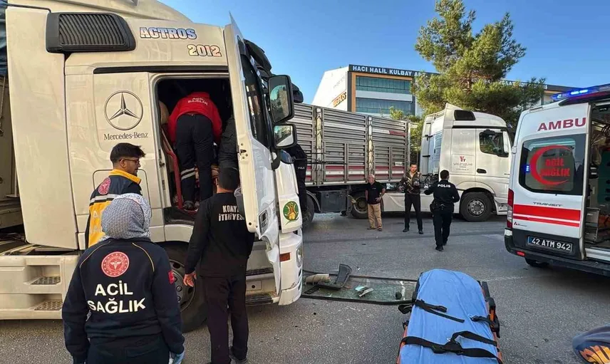 Kulu’da zincirleme kaza: Tır sürücüsü hastaneye kaldırıldı