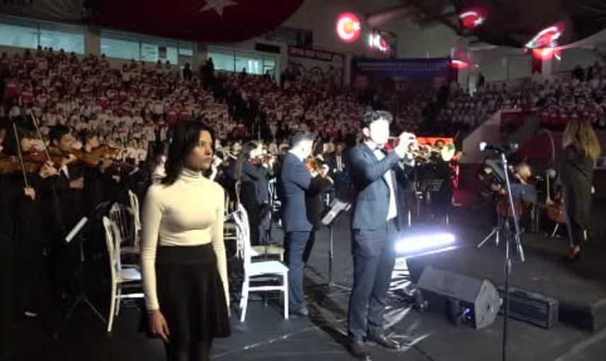 Kahramanmaraş'ta öğrenciler Cumhuriyet coşkusunu paylaştı