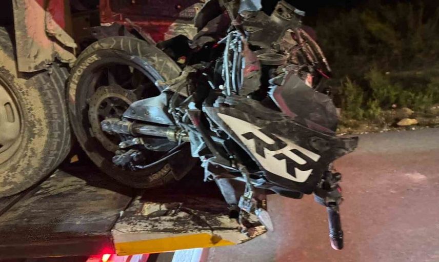 Hatay'da motosiklet kazasında genç sürücü hayatını kaybetti