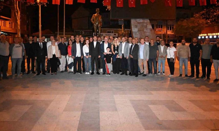 Manyas’ın kurtuluşu kutlandı: Başkan Akın, ecdadın mirasına sahip çıkılacağını vurguladı