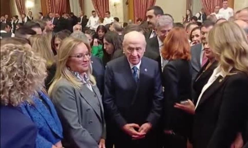 Devlet Bahçeli'ye gazilerden özel hediye
