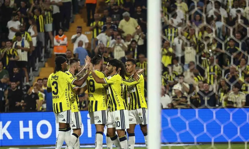 Fenerbahçe, Konyaspor karşısında galibiyet serisini sürdürdü