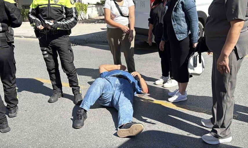 Muğla'da geri manevra yapan araç yaşlı vatandaşa çarptı