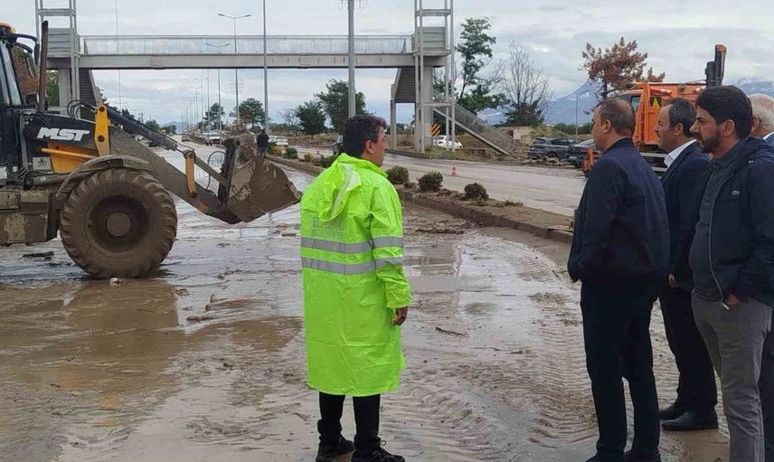 Yurtbaşı Belediye Başkanı, sel afetinin ardından destek çalışmalarını sürdürüyor