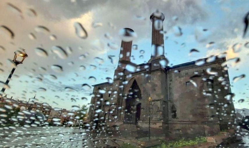Erzurum'da yağışlı hava dönemi başlıyor