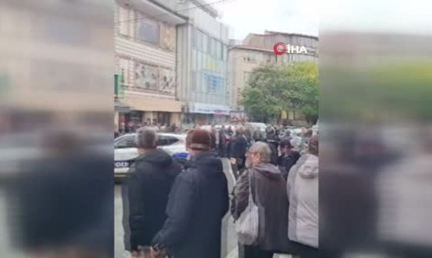Sarıyer'de motosikletli saldırı: Bir kişi hastaneye kaldırıldı