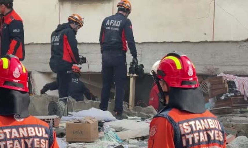 Maltepe'de bina çökmesi sonrası arama kurtarma çalışmaları devam ediyor