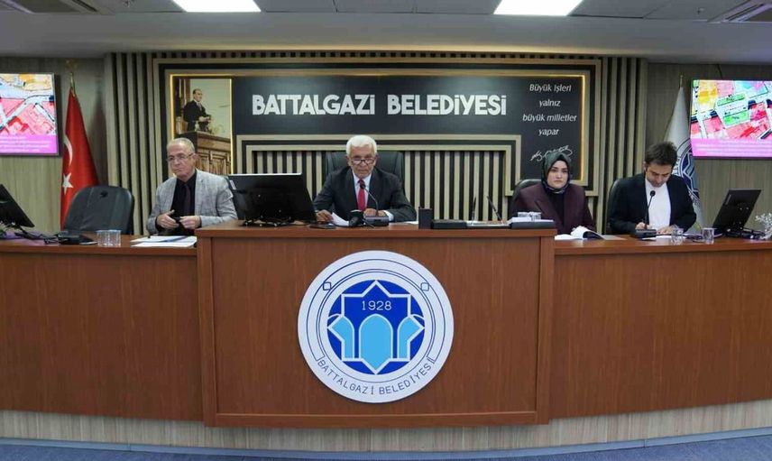 Battalgazi'de yol çalışmaları ilçe genelinde devam ediyor